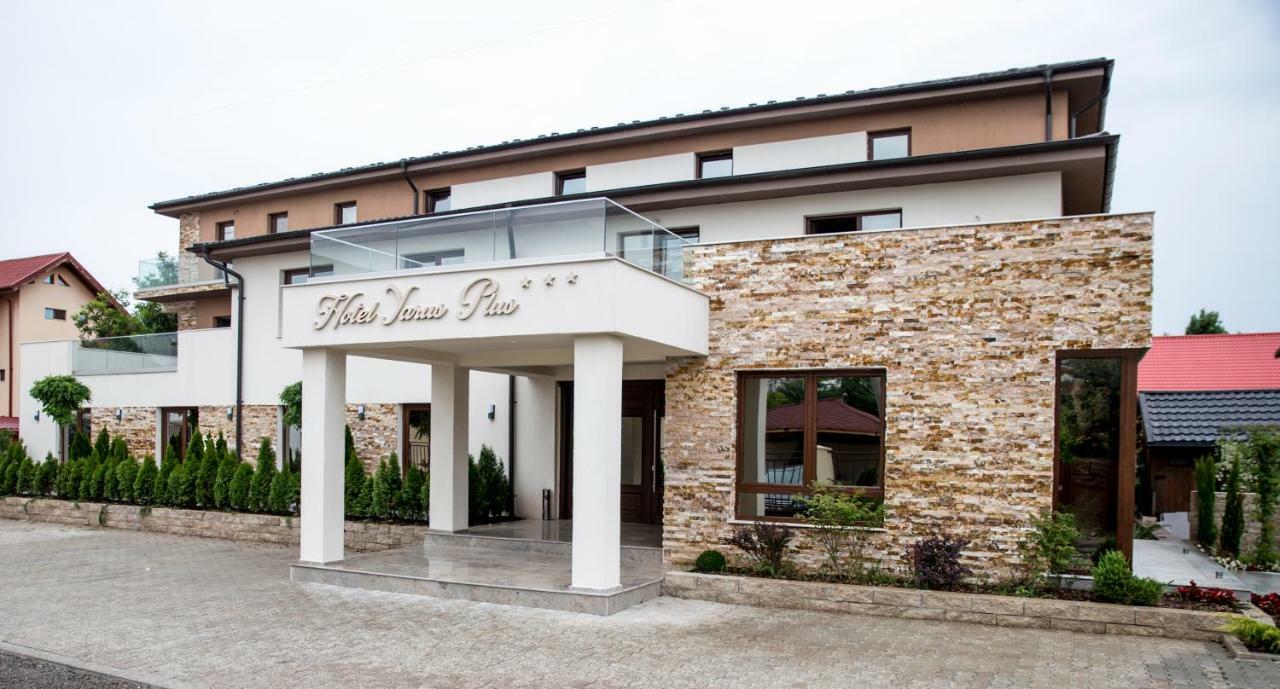 Hotel Yarus Plus Плоєшті Екстер'єр фото